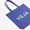 030_veja-tote-bag-coton-biologique-bleu-AA0100021_3.jpg