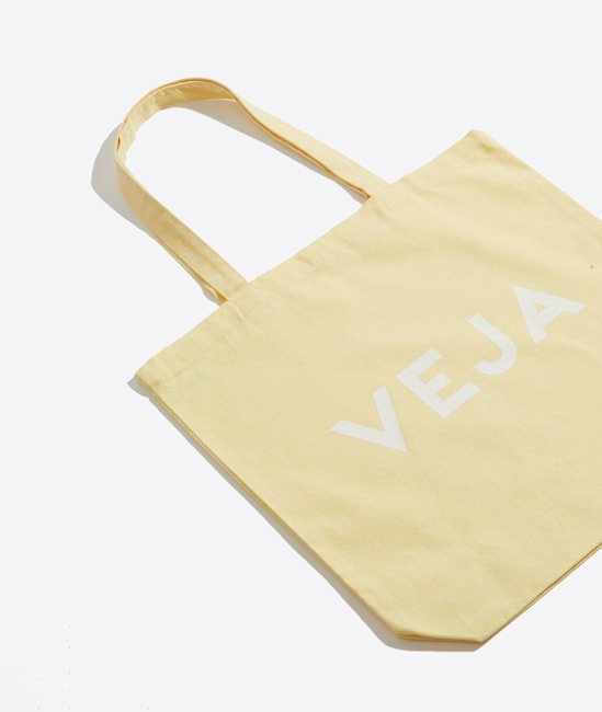 044_veja-tote-bag-coton-biologique-beige-AA0100019_3.jpg