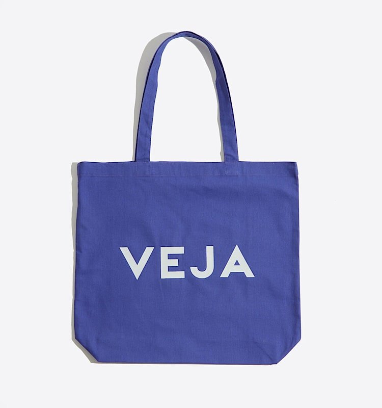 056_veja-tote-bag-coton-biologique-bleu-AA0100021_1.jpg